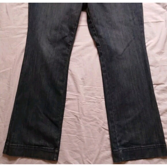 Vigoss Jeans Boot Cut High Rise Blue Denim Embroidered Pockets Womens Size 22 - Picture 5 of 11